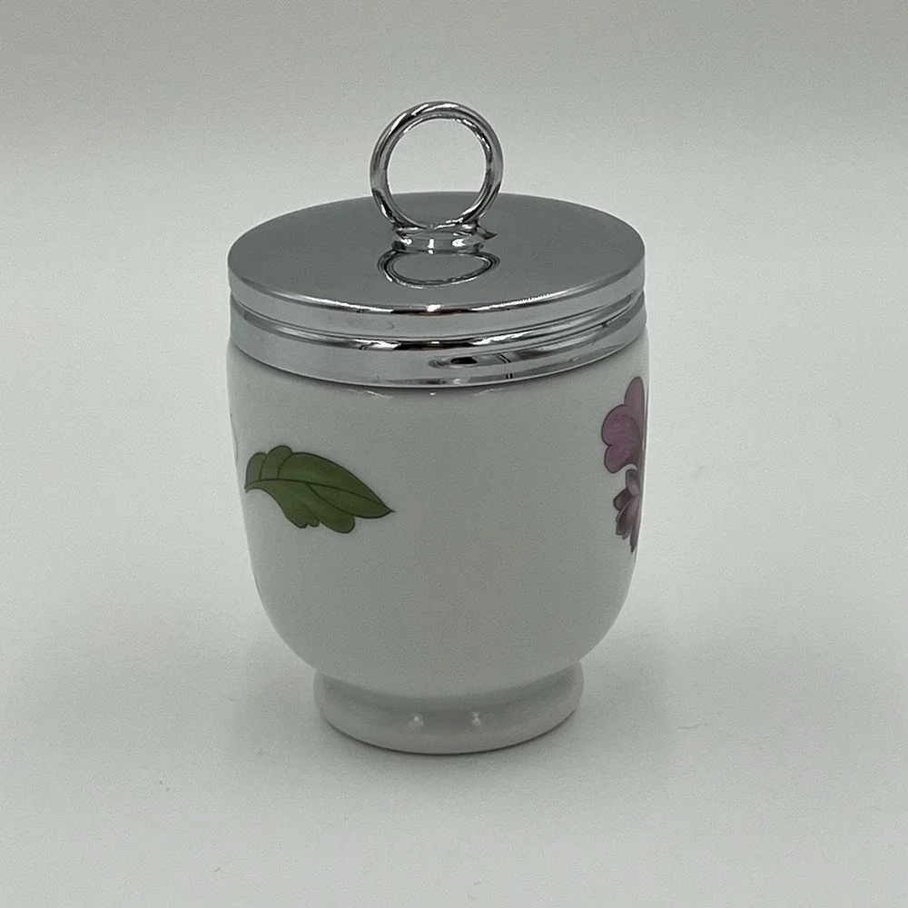 Vintage Royal‎ Worcester porcelain egg coddler-England Floral Dinning